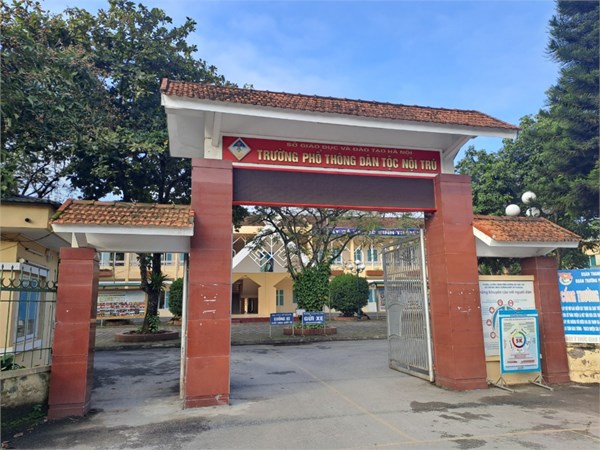 Trường Phổ Thông Dân tộc nội trú Hà Nội: Hoàn thành xuất sắc nhiệm vụ được giao